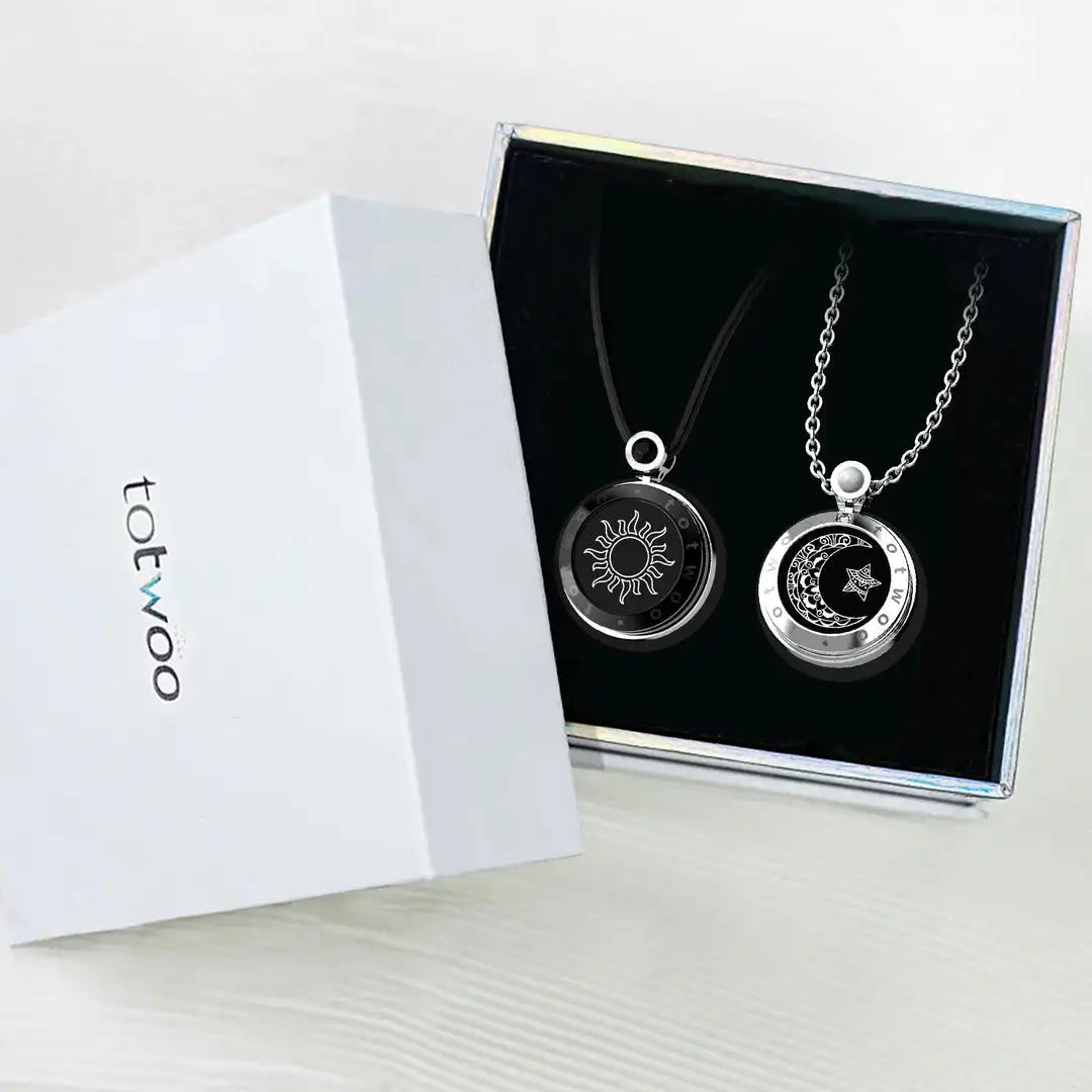 Collier couple